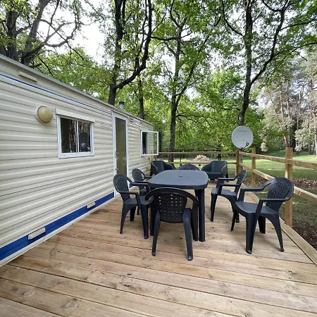 Mobile En Foret Campsite